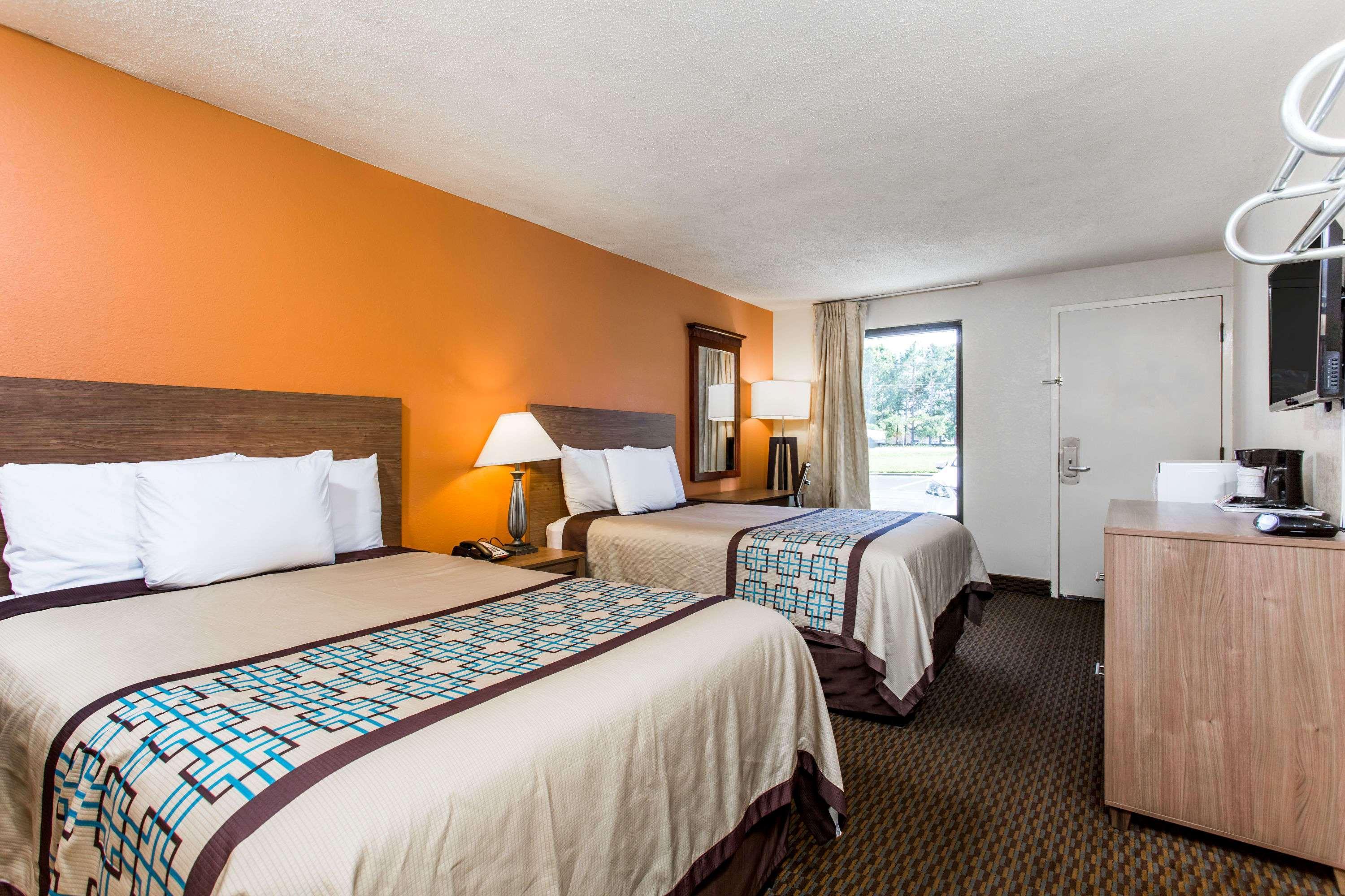 Days Inn By Wyndham Norfolk Airport Exterior foto